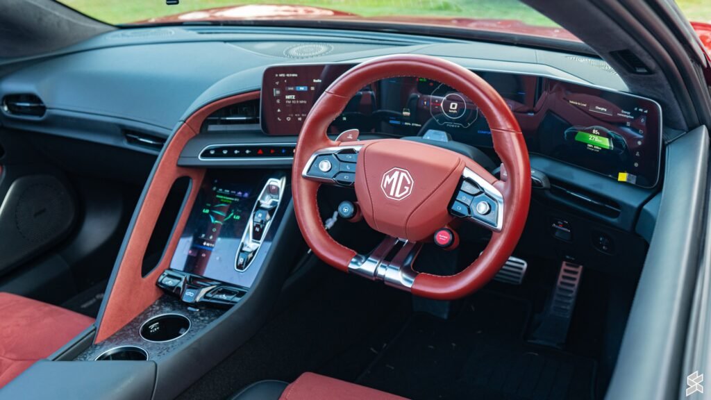 mg cyberster interior